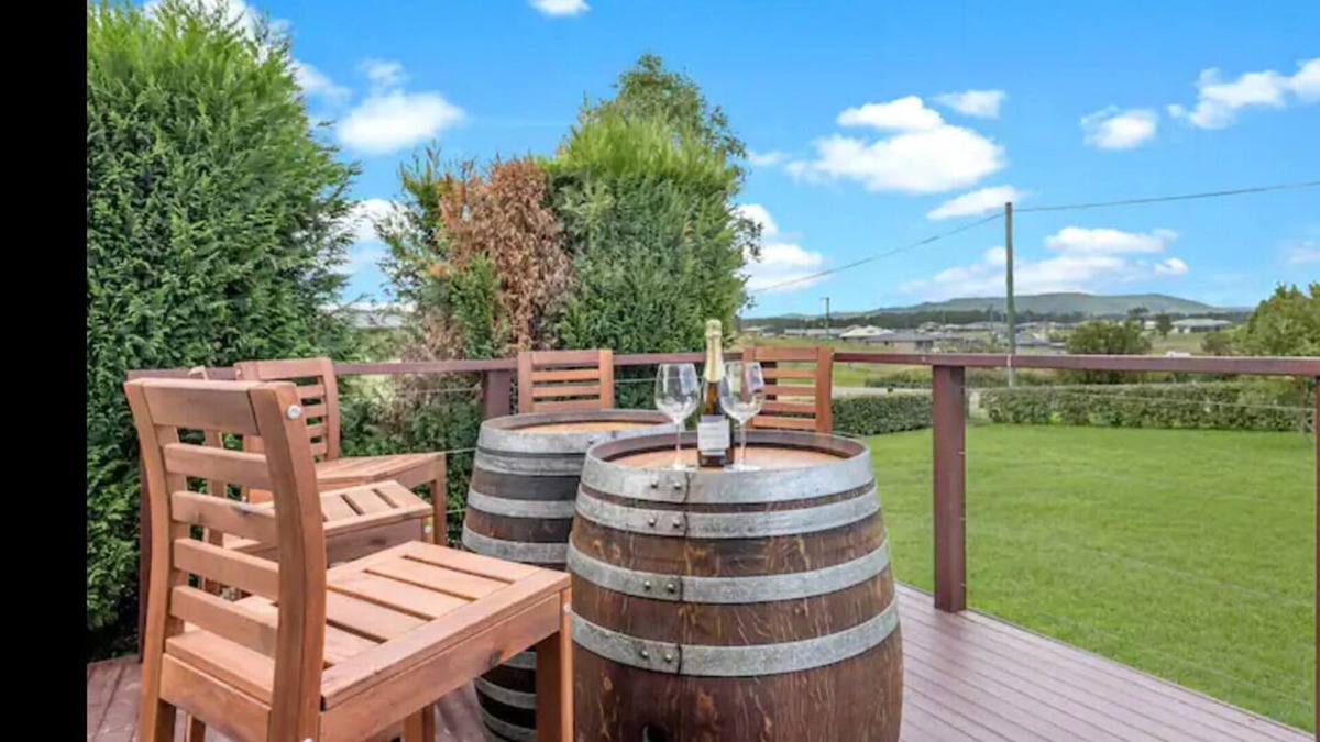 Millfield House | Hunter Retreat with Cinema / Games / Fireplace