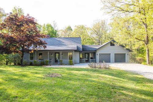 Morehead House | Hunter's Cove