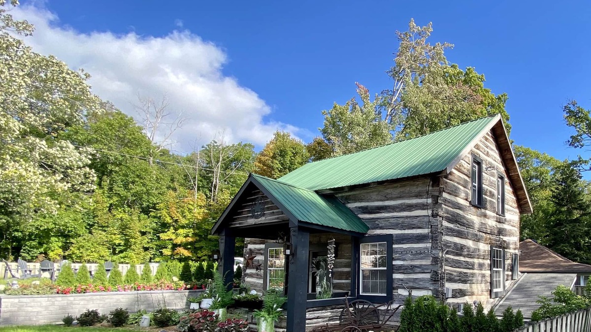 Balm Beach House | Hunter's House Balm Beach