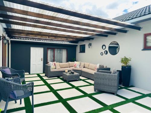 Hunter's Home House | Hunters Rest