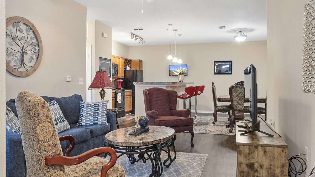 Huntsville Apartment | Huntsville Mid-City Serenity Oasis - Private Apartment in Gated Community