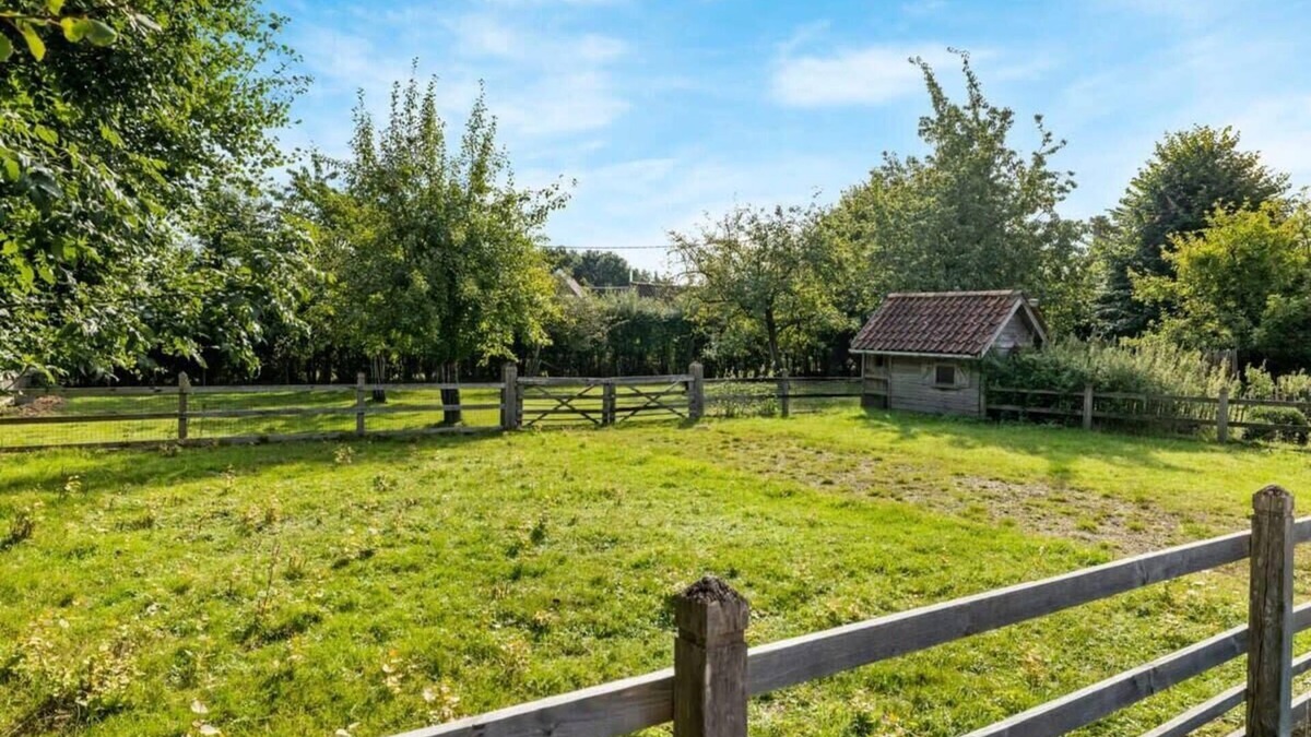 Oostkamp House | Huswell - Authentic vacation home 'De Blauwe Kroon