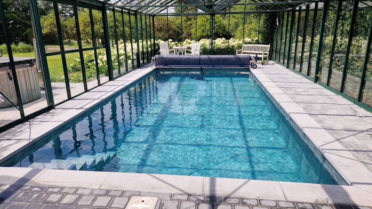 Beernem House | Huswell - Holiday home for 10,indoor swimming pool