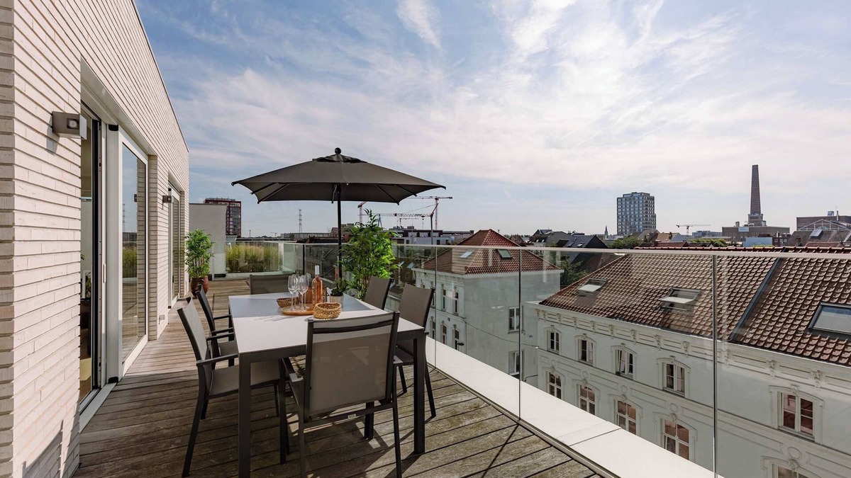 Heilig Kerst Apartment | Huswell - Spacious apartment in Ghent with big terrace