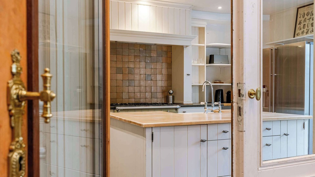 Kunstenkwartier House | Huswell - Stay at Cape Montigny in Ghent