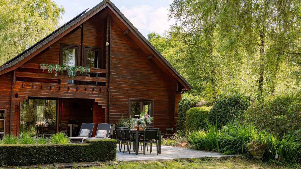 Knesselare Ski Chalet | Huswell - Tranquil and cozy chalet in the heart of Ursel