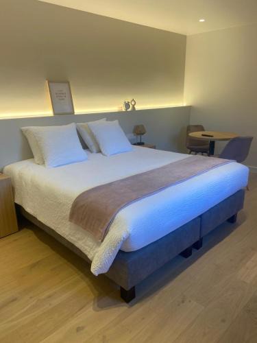 Dikkebus Bed & Breakfast | Huyze Vinteling