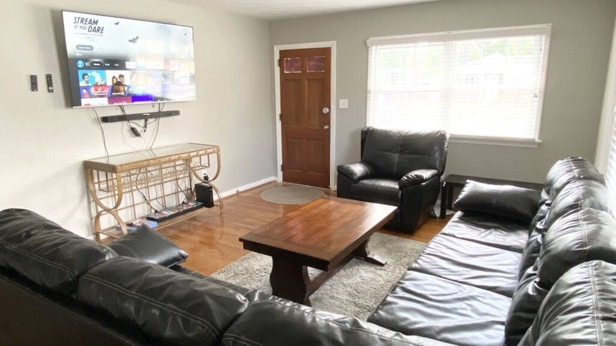 Chesapeake House | HY - King Suite, 4Tvs, Wi-Fi, 3BR, 30 day discount