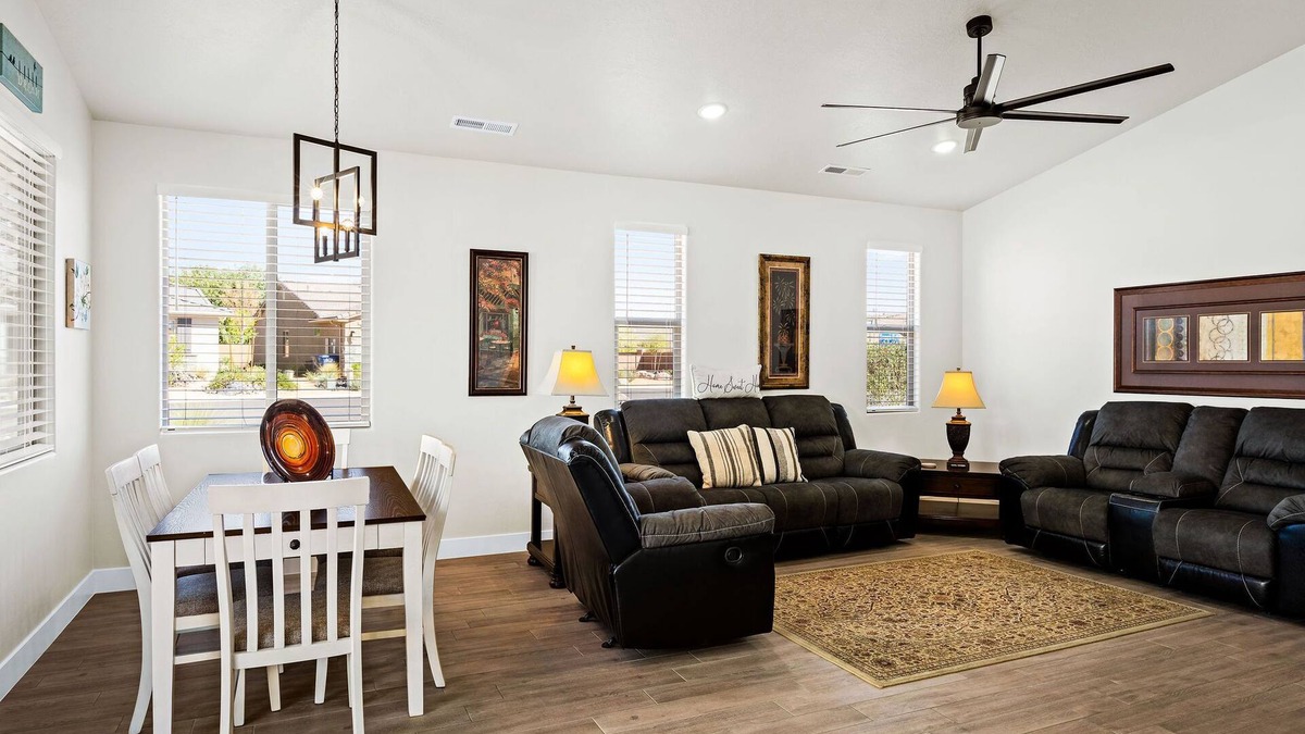 Sienna Hills House | Hyatt Home Pet Friendly! Community pool and hot tub!