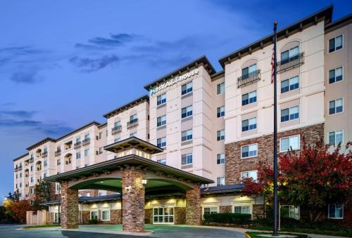 Sterling Hotel | Hyatt House Sterling/Dulles Airport North