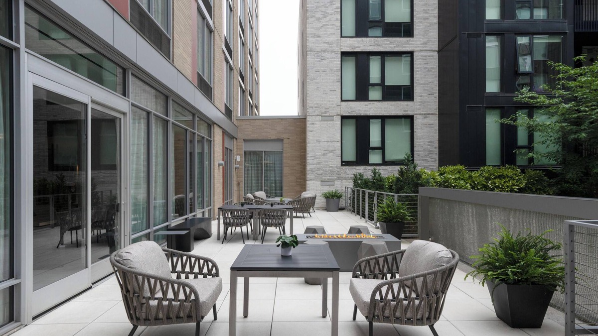 Shaw Hotel | Hyatt House Washington DC/Downtown/Convention Center