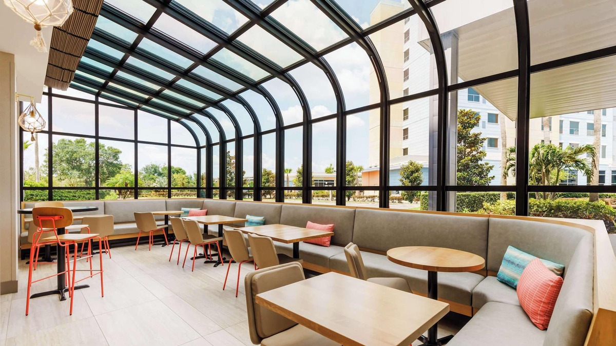 Florida Center Hotel | Hyatt Place across from Universal Orlando Resort