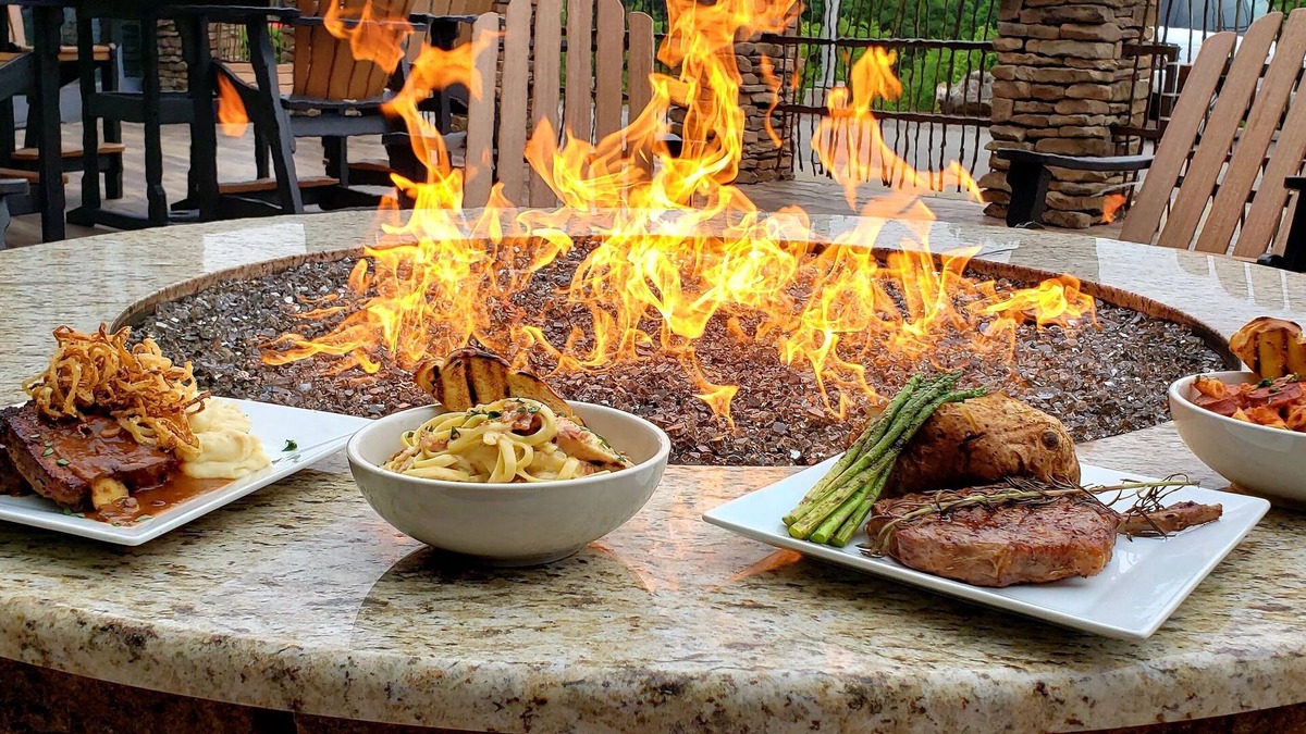 Strabane Hotel | Hyatt Place at The Hollywood Casino/Pittsburgh - South