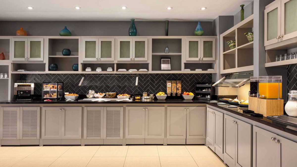 Potomac Falls Hotel | Hyatt Place Dulles Airport North