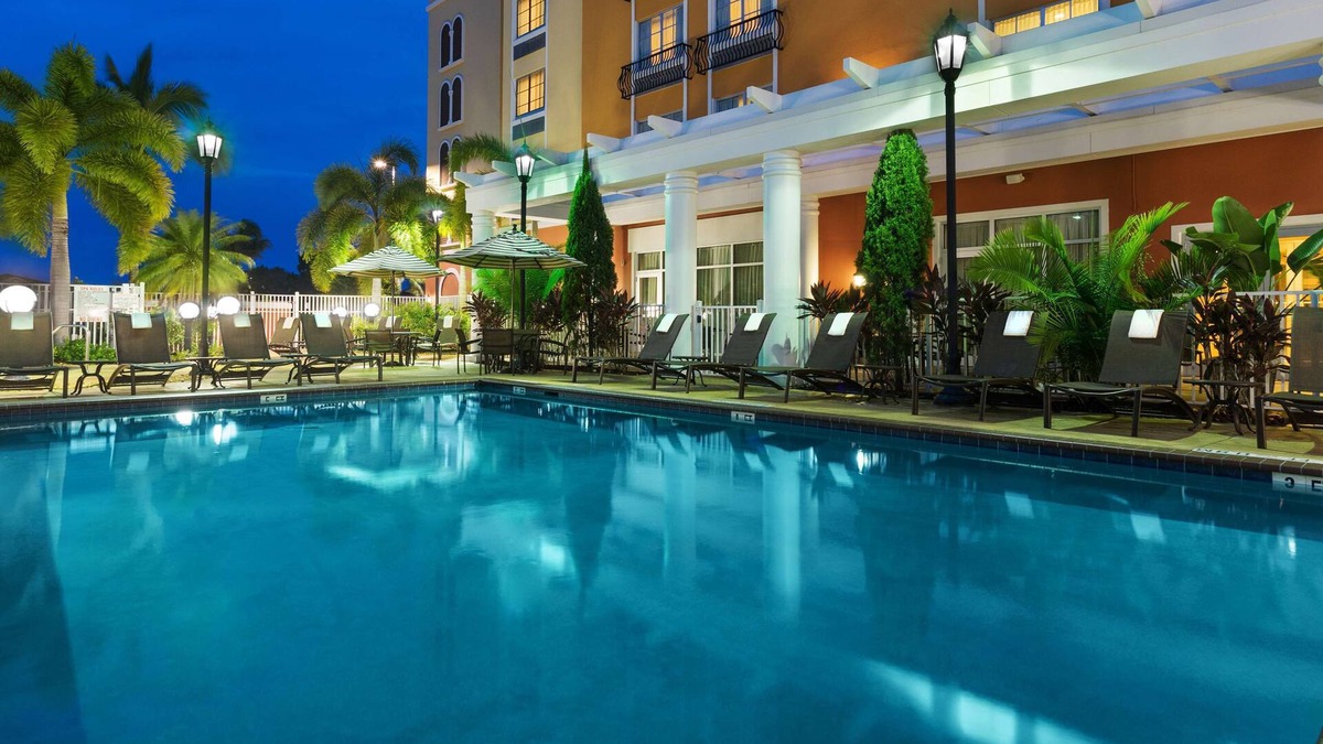 Estero Hotel | Hyatt Place Fort Myers Estero