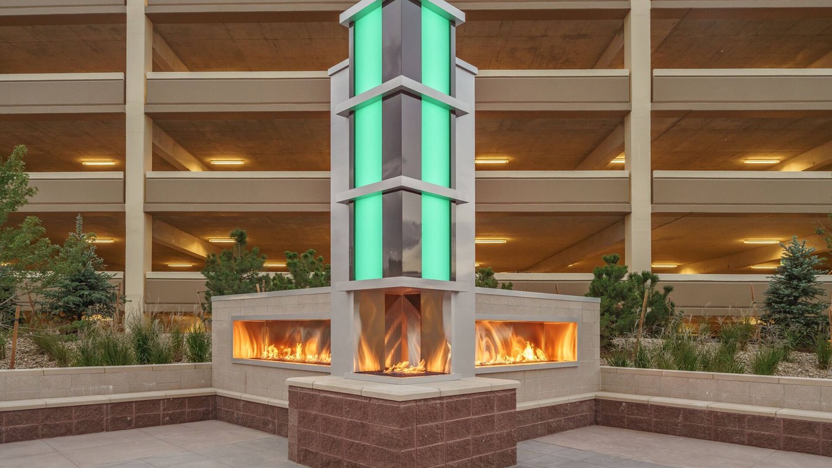 Jewell Heights - Hoffman Heights Hotel | Hyatt Regency Aurora-Denver Conference Center