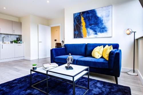 Sutton Apartment | Hybrid Resi - London, Sutton with onsite car parking
