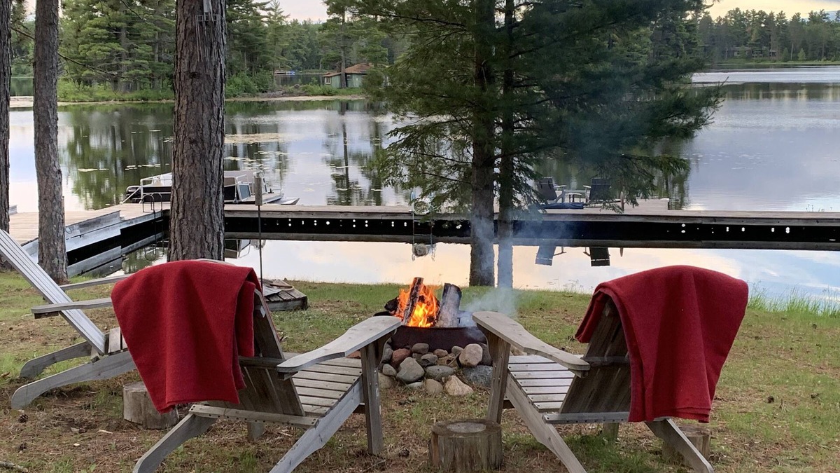 Duluth Apartment | Hygge Getaway with a wood burning sauna overlooking a small private lake