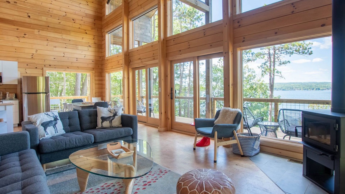 Valois House | Hygge on Seneca: "Relaxing Seneca Lake Getaway!"
