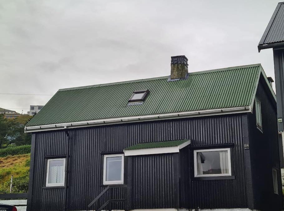 Vestmanna House | Hyggeligt gammelt hus i Vestmanna