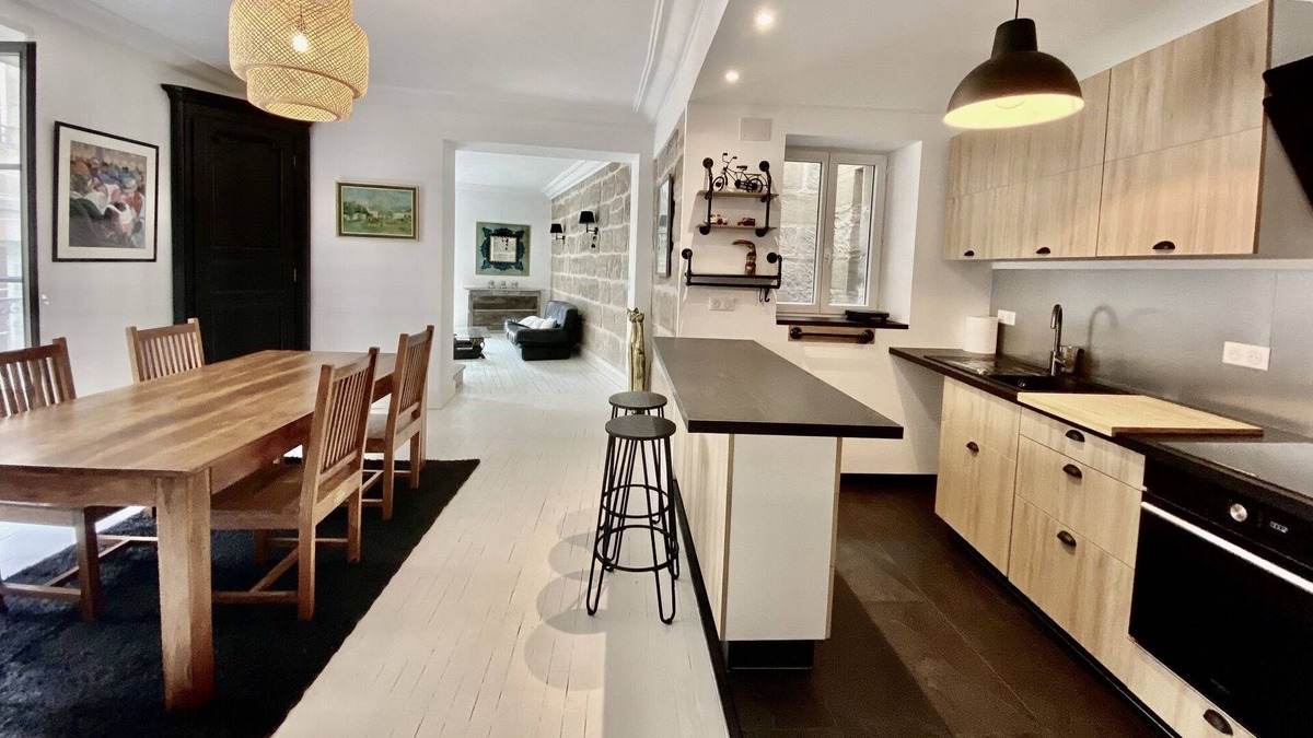 Brive-la-Gaillarde Apartment | Hyper center duplex apartment