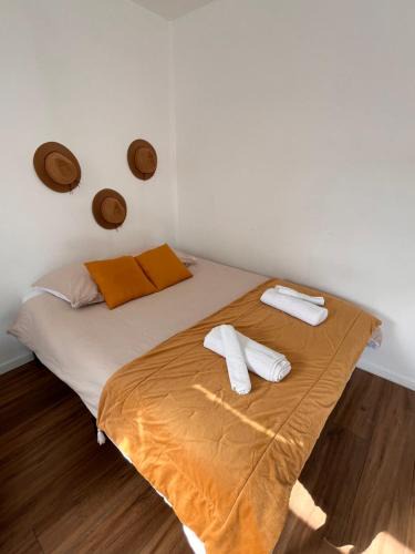 Bethune Apartment | Hypercentre Béthune - 4 pers - Parking privé