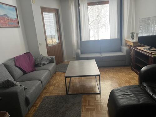 Tampere Apartment | Hyvällä sijainnilla iso kaksio Hervannassa