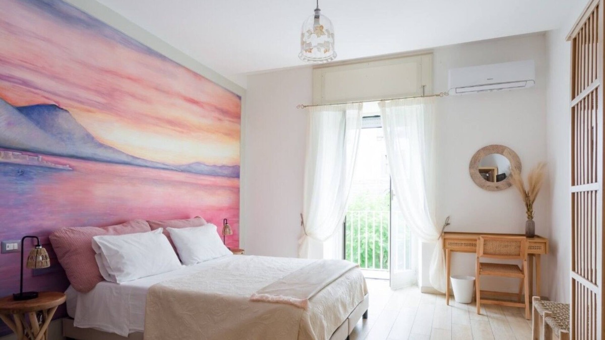 Naples City Centre Apartment | I Colori del Golfo Home in Naples' Historic Center