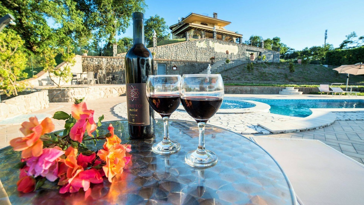 Montefiascone Villa | I Gigli di Bolsena - Exclusive Villa Rental in Montefiascone, Lake Bolsena