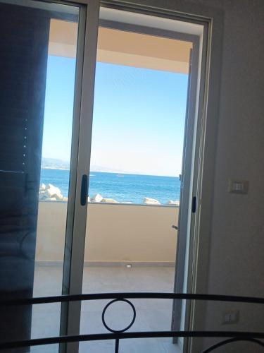 Ganzirri Apartment | I Mancuso