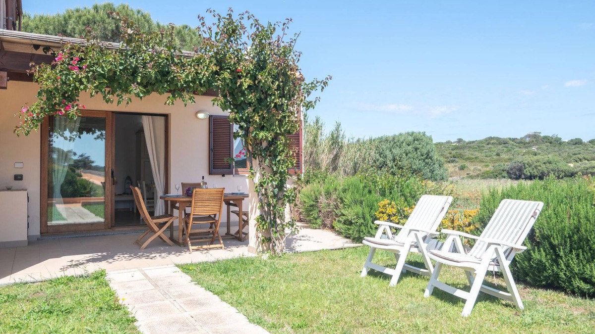 Porto Pozzo Apartment | I Mirti di Porto Pozzo (PPZ121) by Interhome