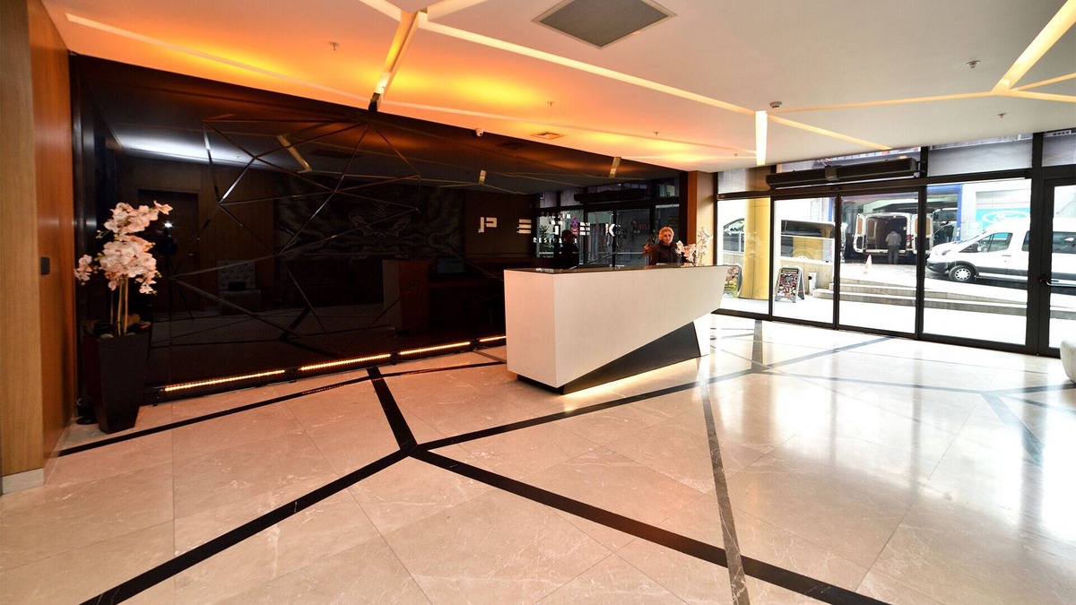 Gumussuyu Mahallesi Apartment | İstiklal Street Taksim Square Lux Apartment in PETEK Residence.