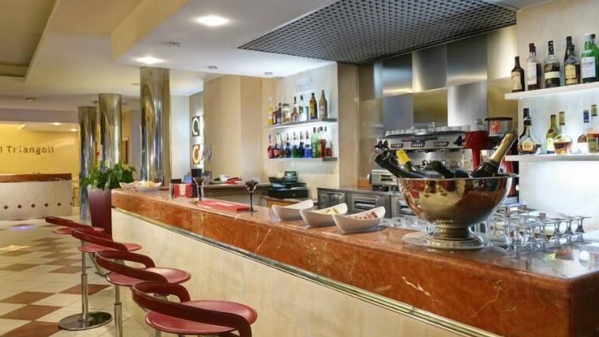 Zona XXX Castel Fusano Apartment | I Triangoli Residence