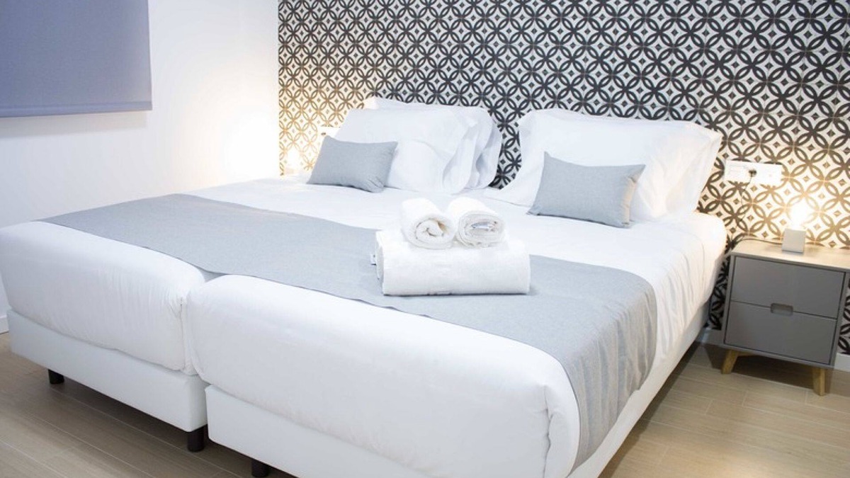Figares Apartment | IBERICABEDS DOWNTOWN PENTHOUSE 2 BEDROOMS