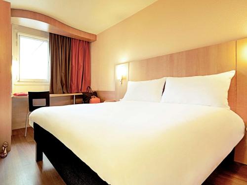 Abbeville Hotel | ibis Abbeville