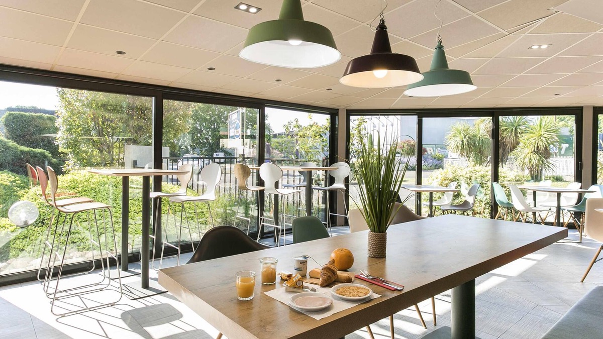 Avignon Hotel | ibis Avignon Sud