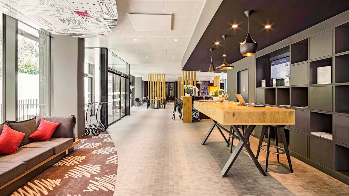 Neuenhof Hotel | ibis Baden Neuenhof