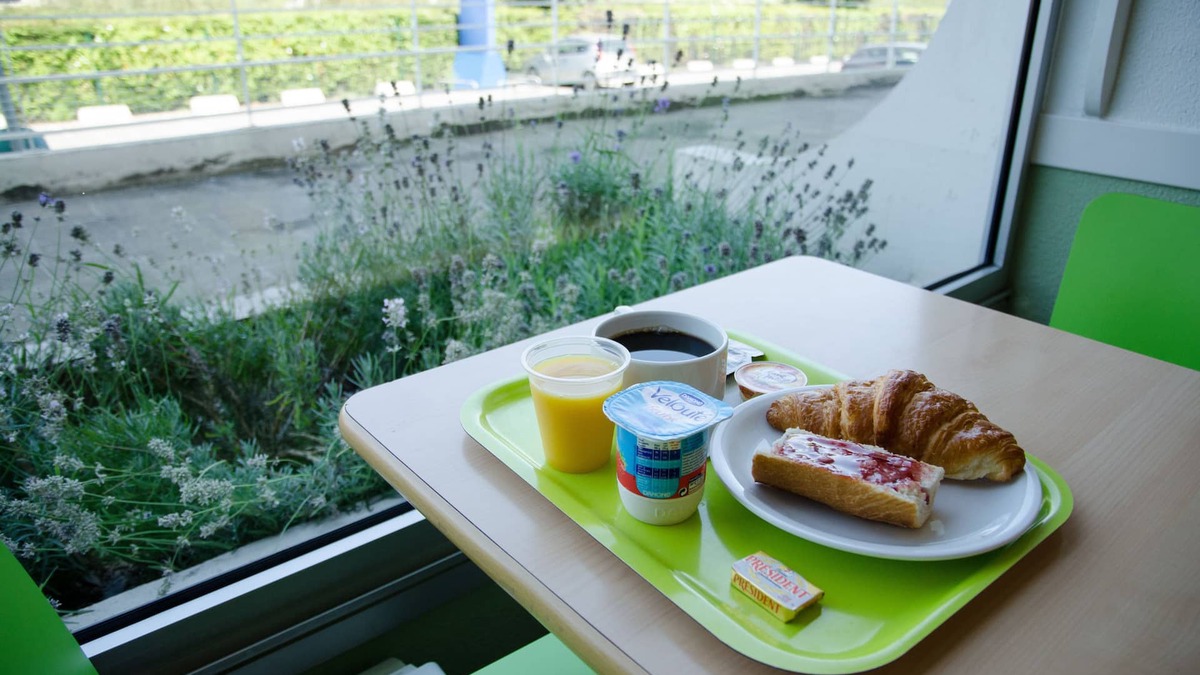 Le Blanc-Mesnil Hotel | ibis budget Aeroport le Bourget Garonor