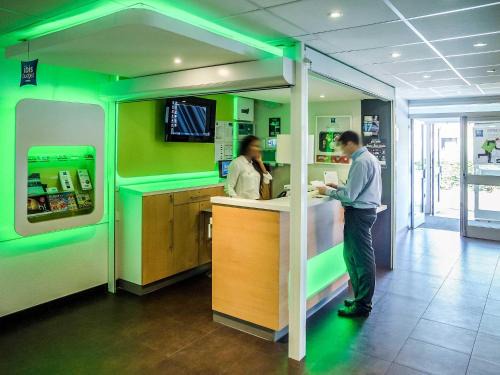 Le Blanc-Mesnil Hotel | ibis budget Aeroport le Bourget Garonor