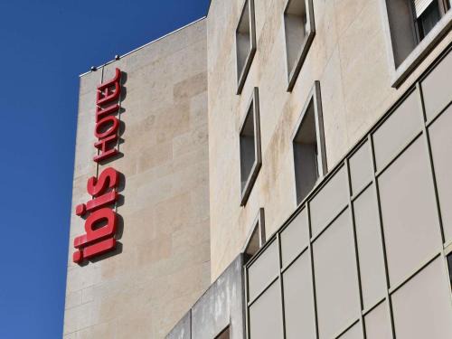Chateauroux Hotel | ibis Chateauroux