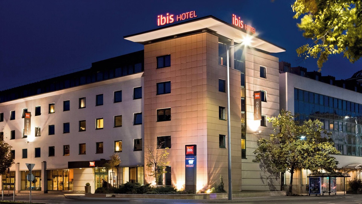 Gyor Hotel | ibis Gyor