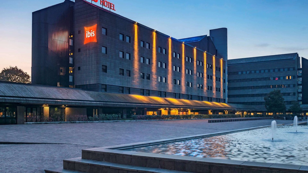 Zona Ca' Granda Hotel | ibis Milano Ca Granda