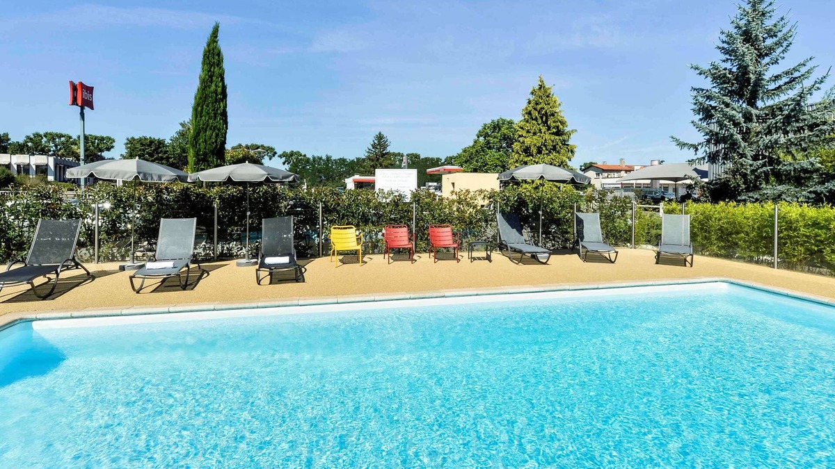 Le Coteau Hotel | ibis Roanne