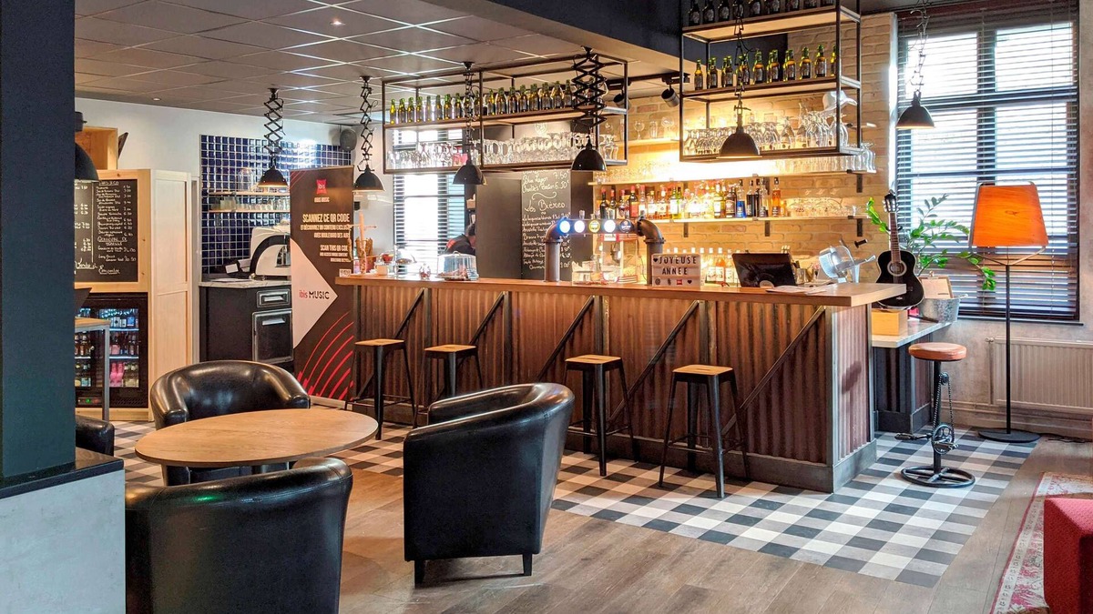 Saint-Omer Hotel | ibis Saint Omer Centre