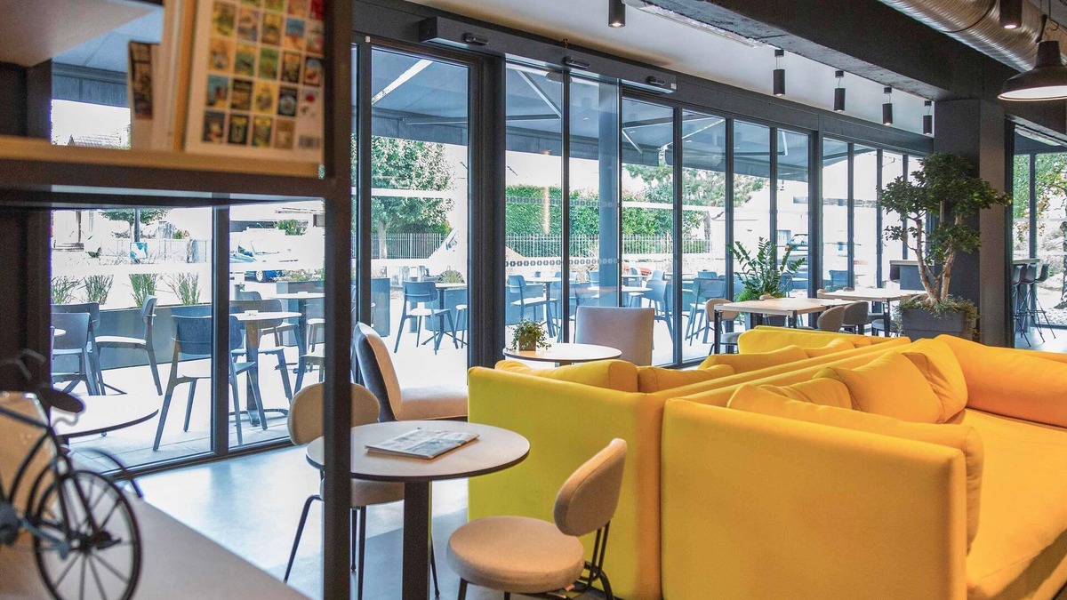 Blotzheim Hotel | ibis Styles Bâle-Mulhouse Aéroport