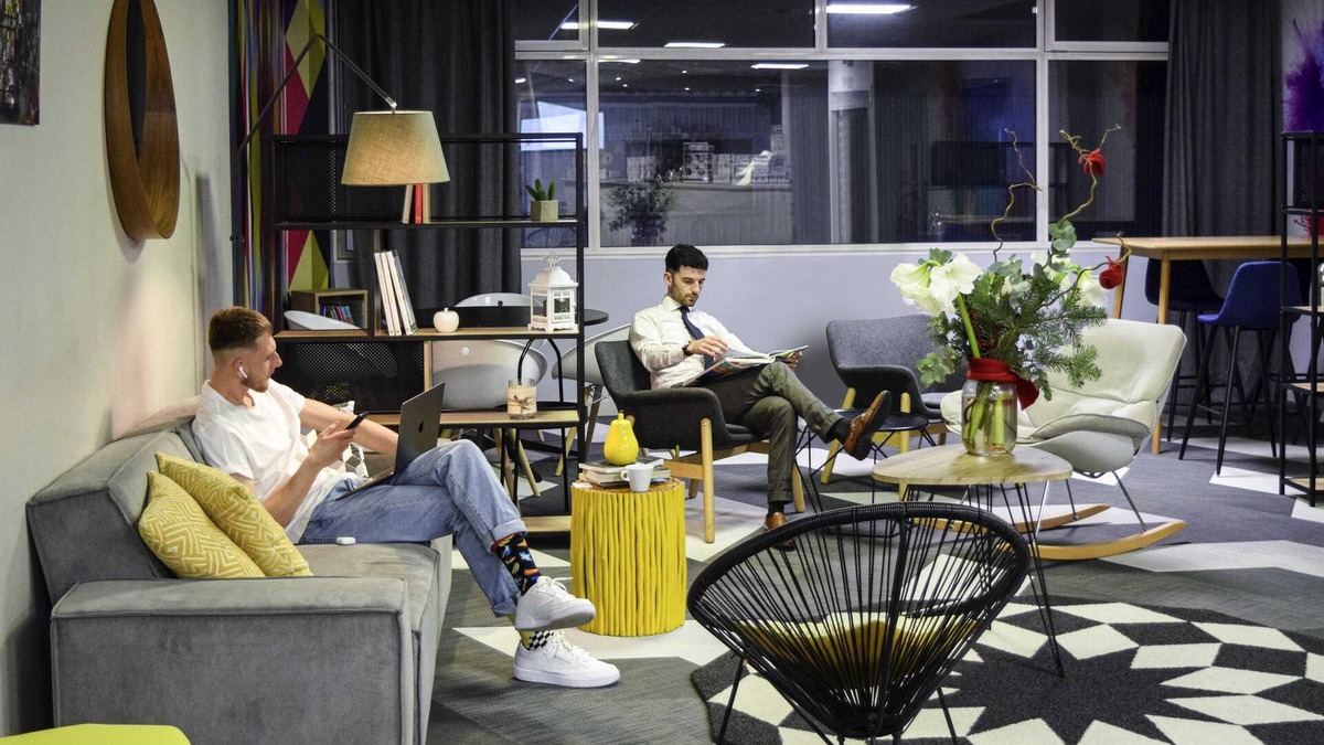 Crolles Hotel | ibis Styles Crolles Grenoble A41
