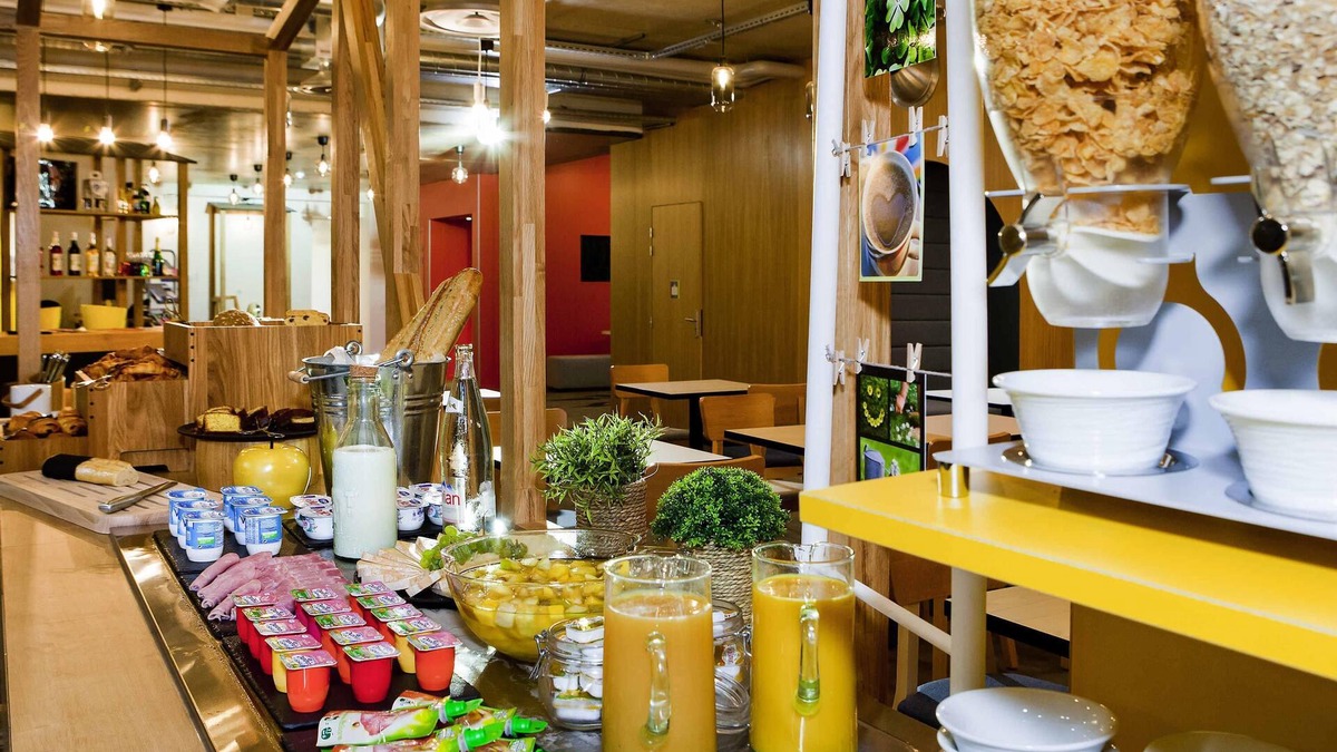 Chalons-en-Champagne Hotel | ibis styles Chalons en Champagne Centre