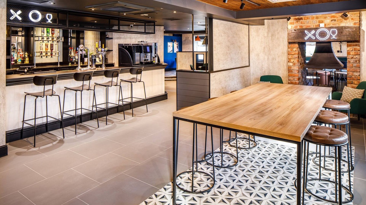 Castleford Hotel | ibis Wakefield East-Castleford