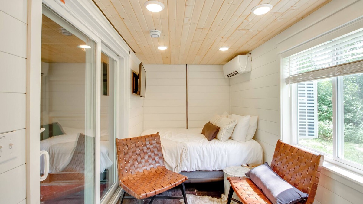 Northeast Itasca Apartment | Ice Fishing on South Fork Lake: Nashwauk Studio!
