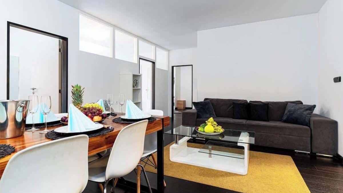 Karlin Apartment | Ice Queen's Kingdom S
